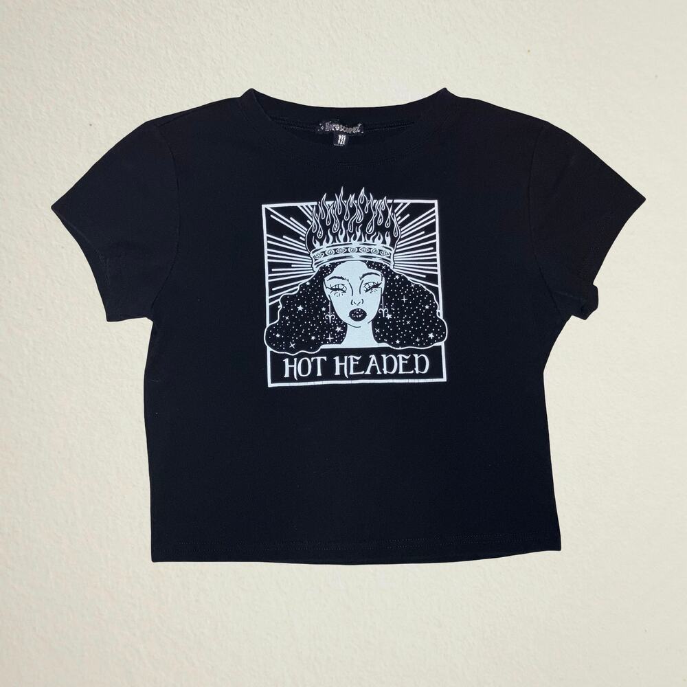 Aries black cropped Hot Headed graphic tshirt, astrological zodiac Horoscopez
